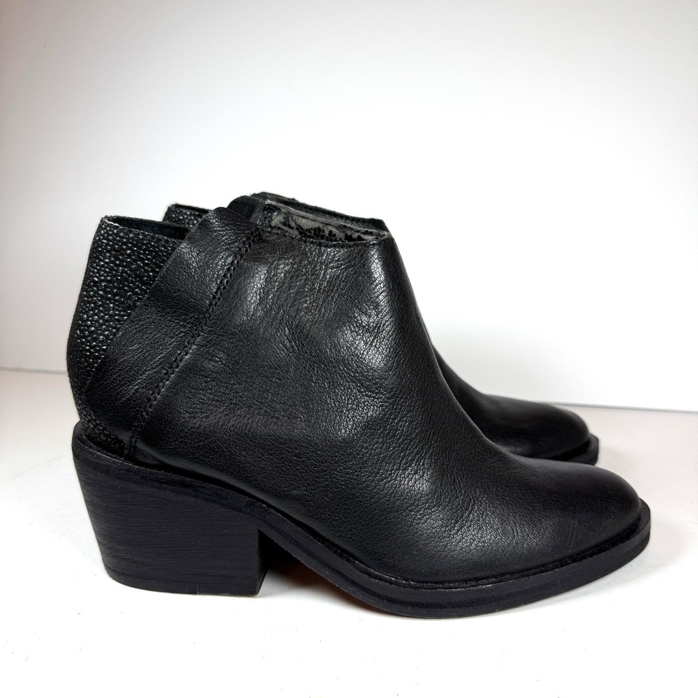 Dolce‎ Vita Women’s Black Leather Ankle Boots 7.5